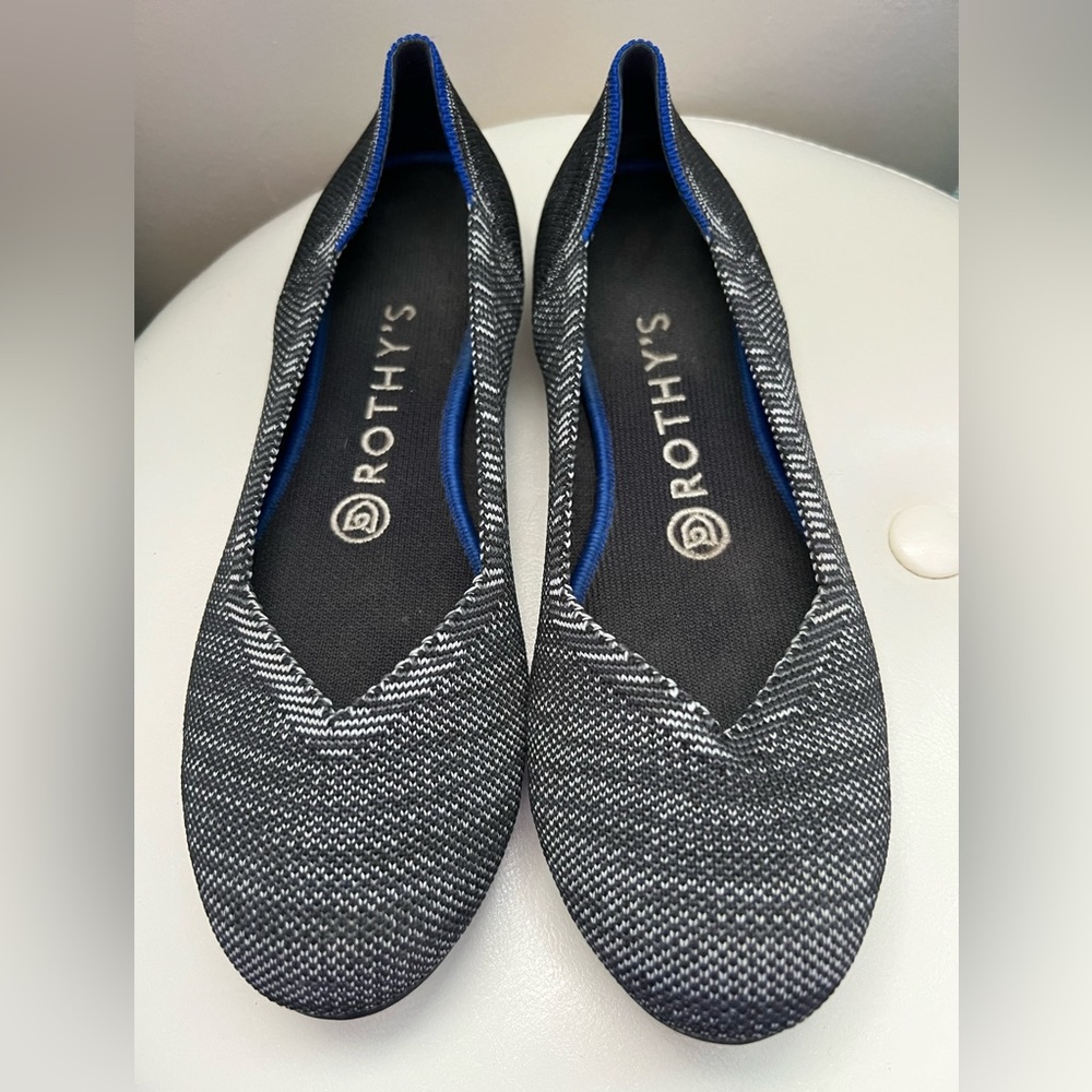 EUC Rothy’s gray knit flat 7